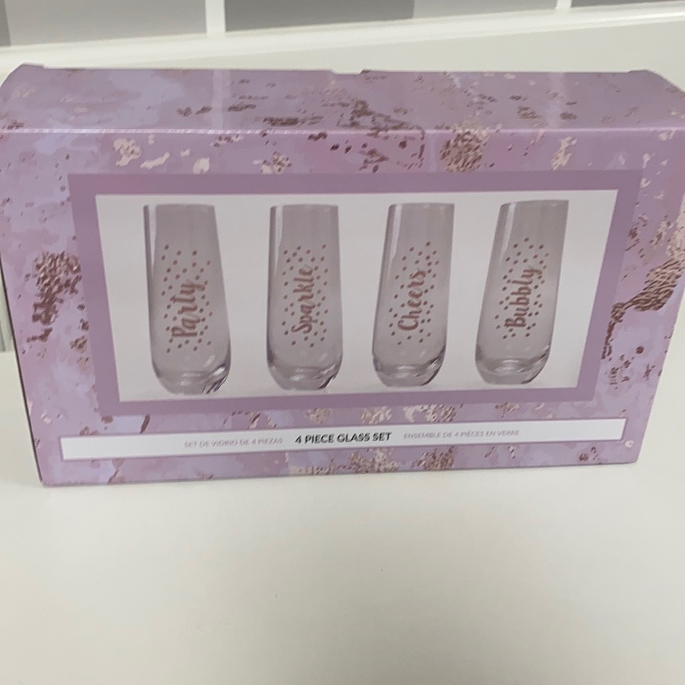 4 piece party glass set